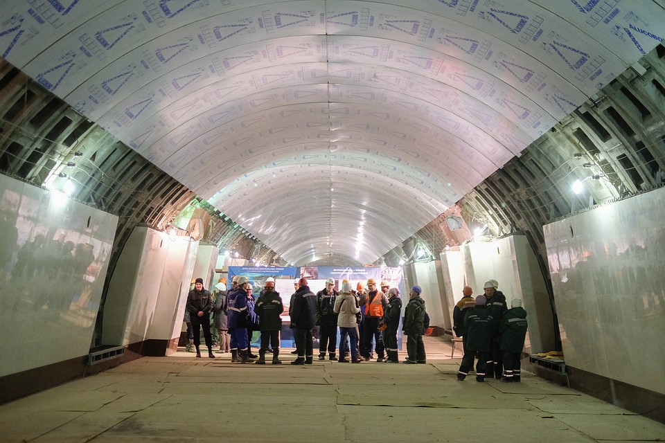 Станция метро проспект славы. Станция метро пр славы. Станция метро проспект славы. Станция метро проспект славы. Проспект славы метро спб.