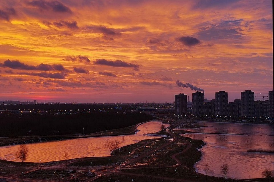 Рассвет В Городе Фото