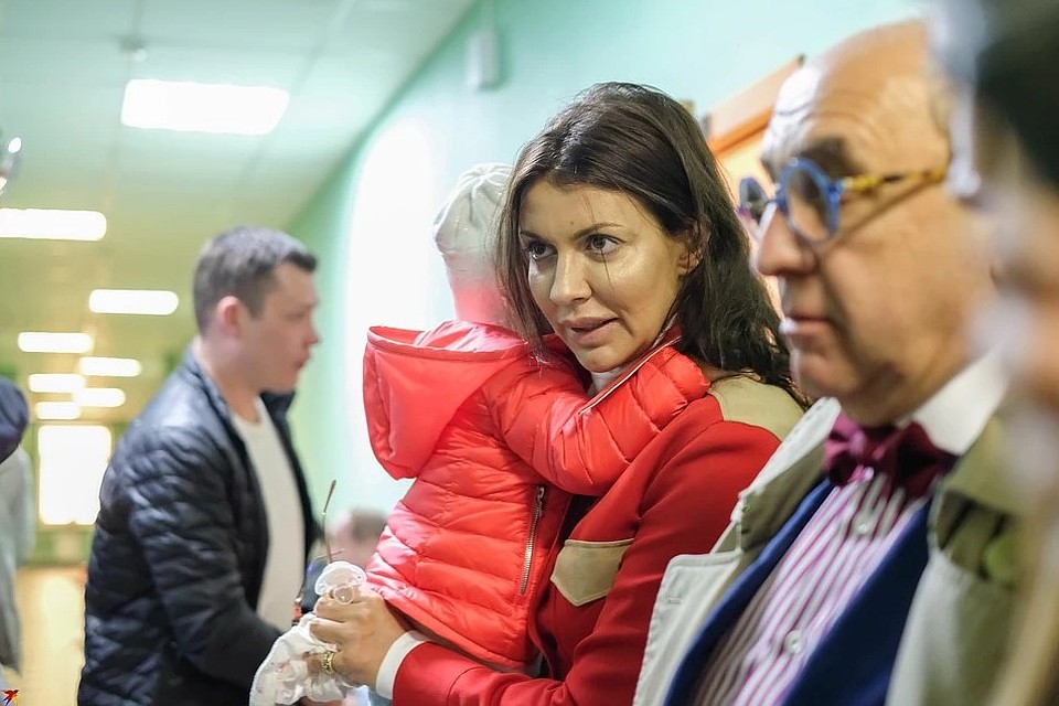 Алиса Казьмина : Alisa Kazmina Arshavinu Ostalos Tolko Otkazatsya Ot Roditelskih Prav Starhit Ru