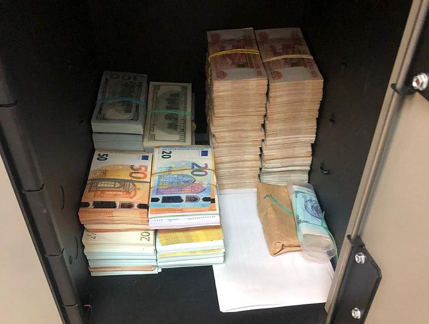 15 миллионов рублей картинка